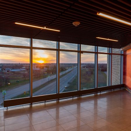 Holiday Inn Express & Suites - Saskatoon East - University By Ihg Exterior photo