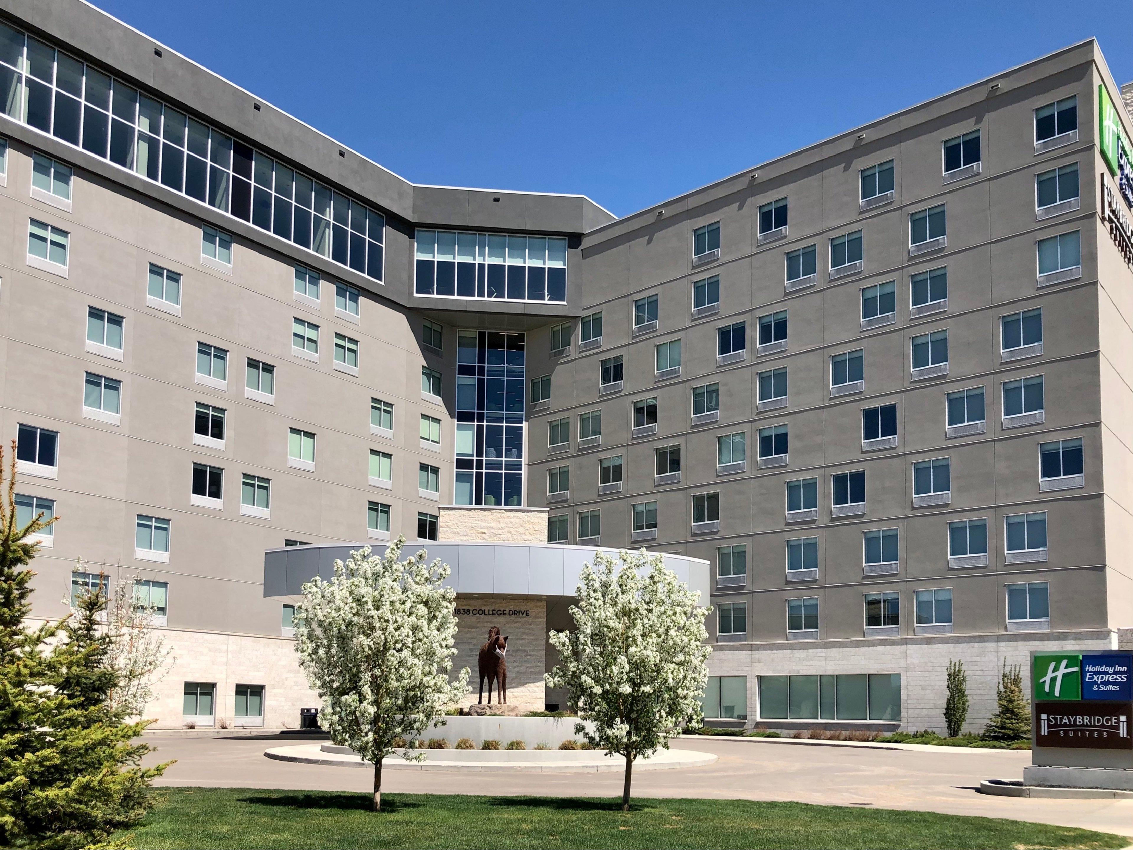 Holiday Inn Express & Suites - Saskatoon East - University By Ihg Exterior photo