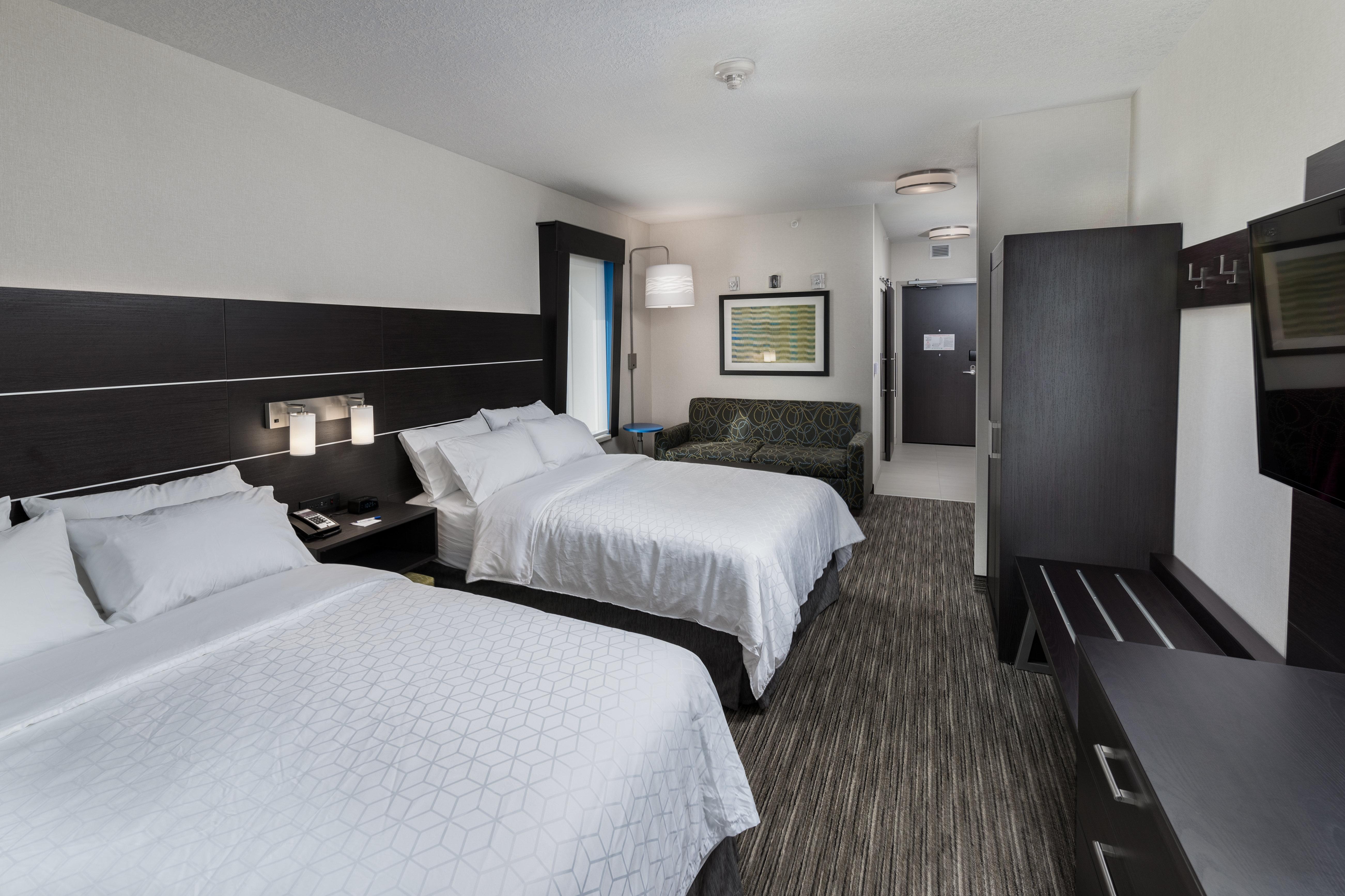 Holiday Inn Express & Suites - Saskatoon East - University By Ihg Exterior photo